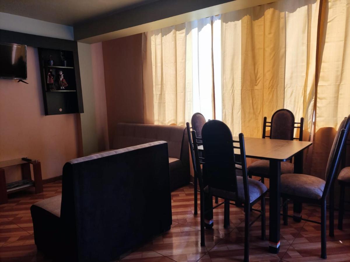 クスコHospedaje De La Cubaアパートメント エクステリア 写真