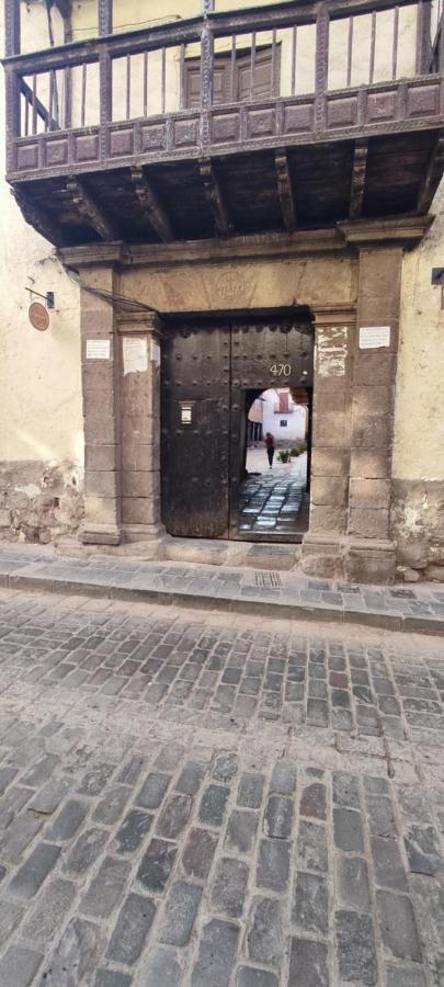 クスコHospedaje De La Cubaアパートメント エクステリア 写真