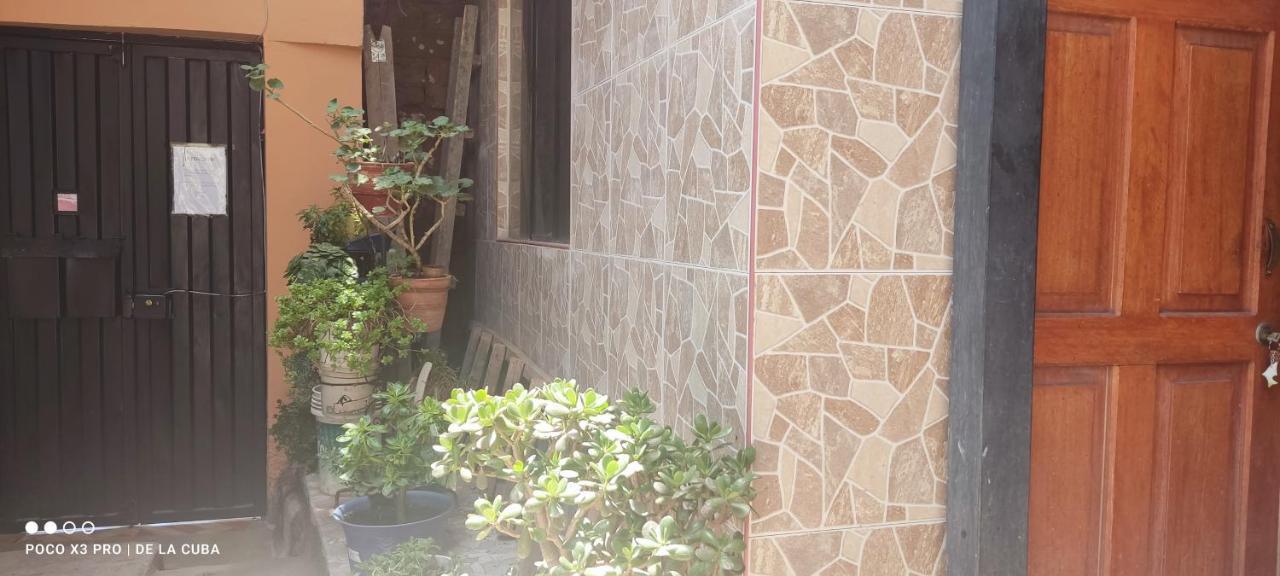 クスコHospedaje De La Cubaアパートメント エクステリア 写真
